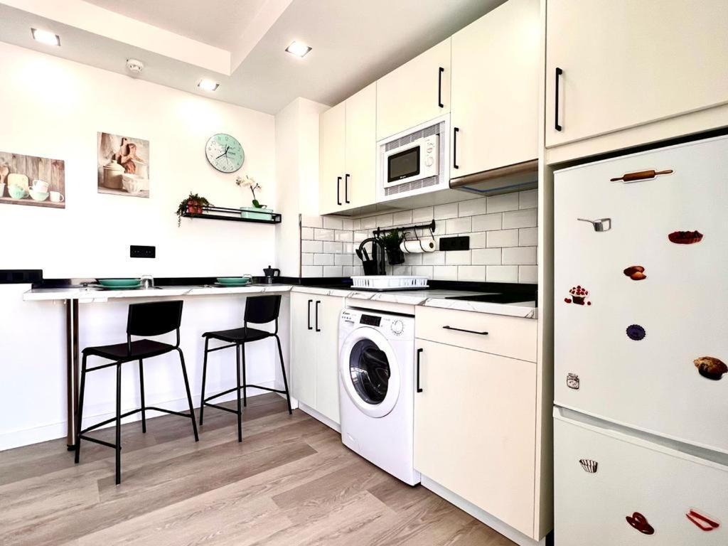 Fm Beach Home - Renovated Apartment With Swimming Pool Near Maspalomas Dunes & Beach Playa del Inglés Buitenkant foto